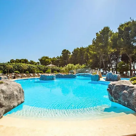 Matilde - Cdn04055-dyb * Vodice